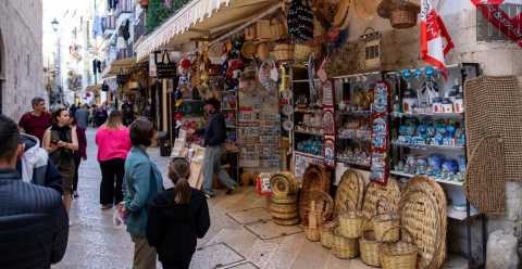 Puglia,  boom di turisti: ma perch prima qui non veniva nessuno?